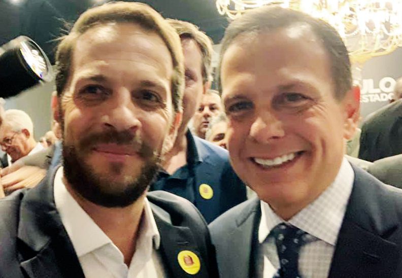 Prefeito Rodrigo e o governador João Dória durante encontro no Palácio dos Bandeirantes.